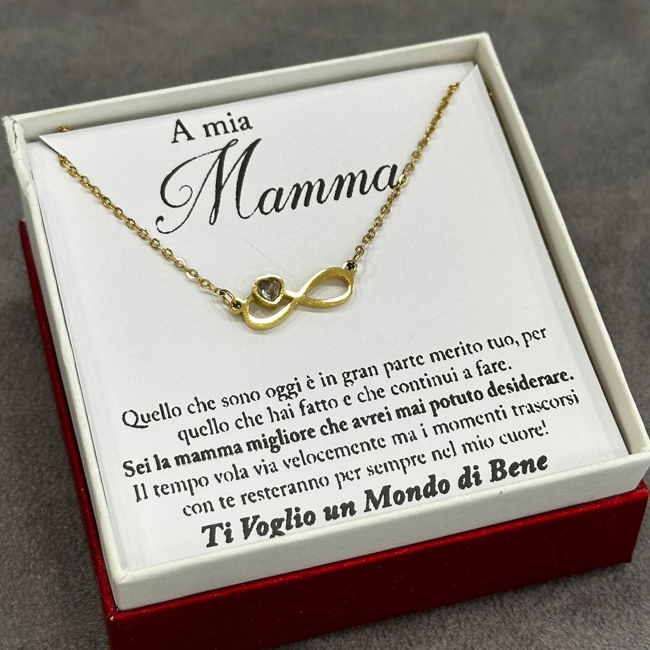 Collana infinito mamma in acciaio dorato con zircone e confezione regalo inclusa
